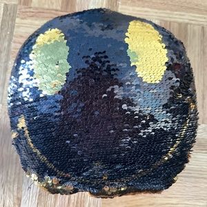Sequin reversible pillow